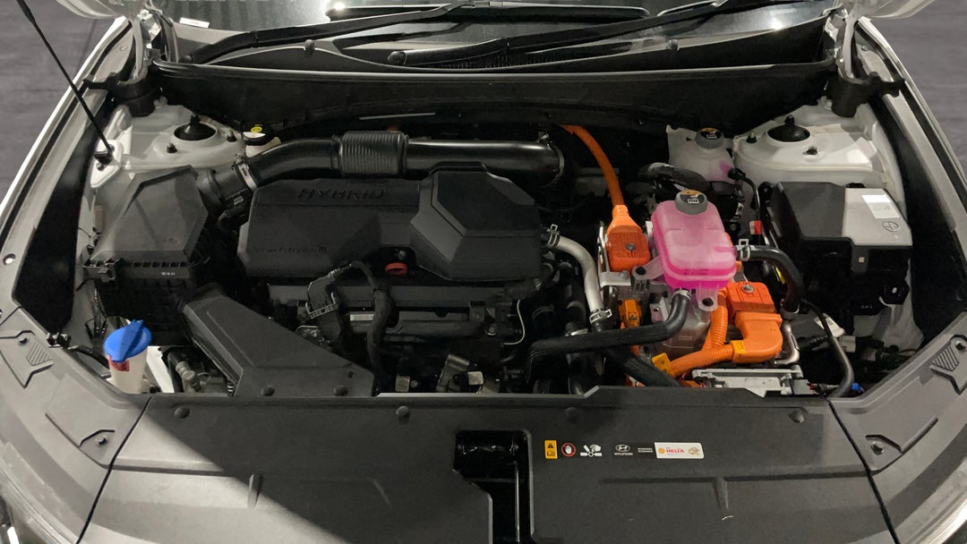 2025 Hyundai Tucson Premium Hybrid (AWD), Automatic, 10997 km, Open Bonnet (Engine)