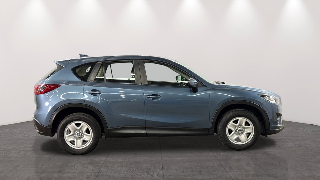 2015 Mazda CX-5 Maxx (4x2), Automatic, 132462 km, Right Side View