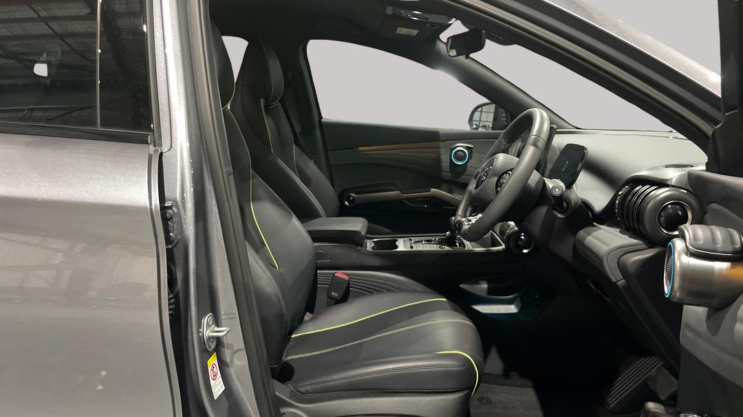2025 Byd Atto 3 Standard Range, Automatic, 11271 km, Right Side Front Door Cabin View