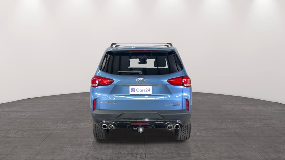 Back/Rear View