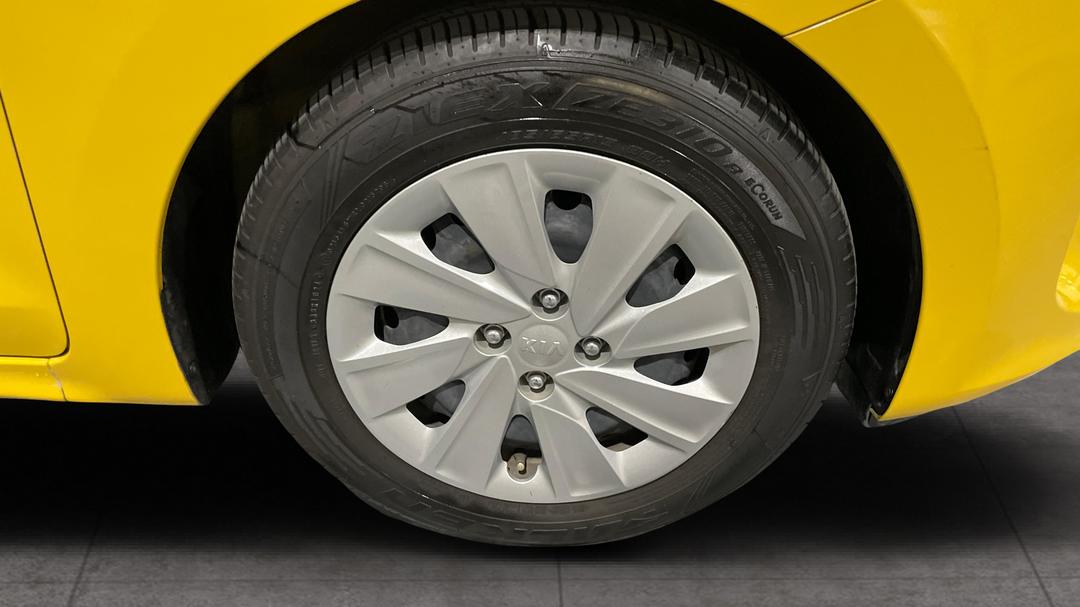2018 Kia Rio S, Automatic, 58318 km, Right Front Wheel