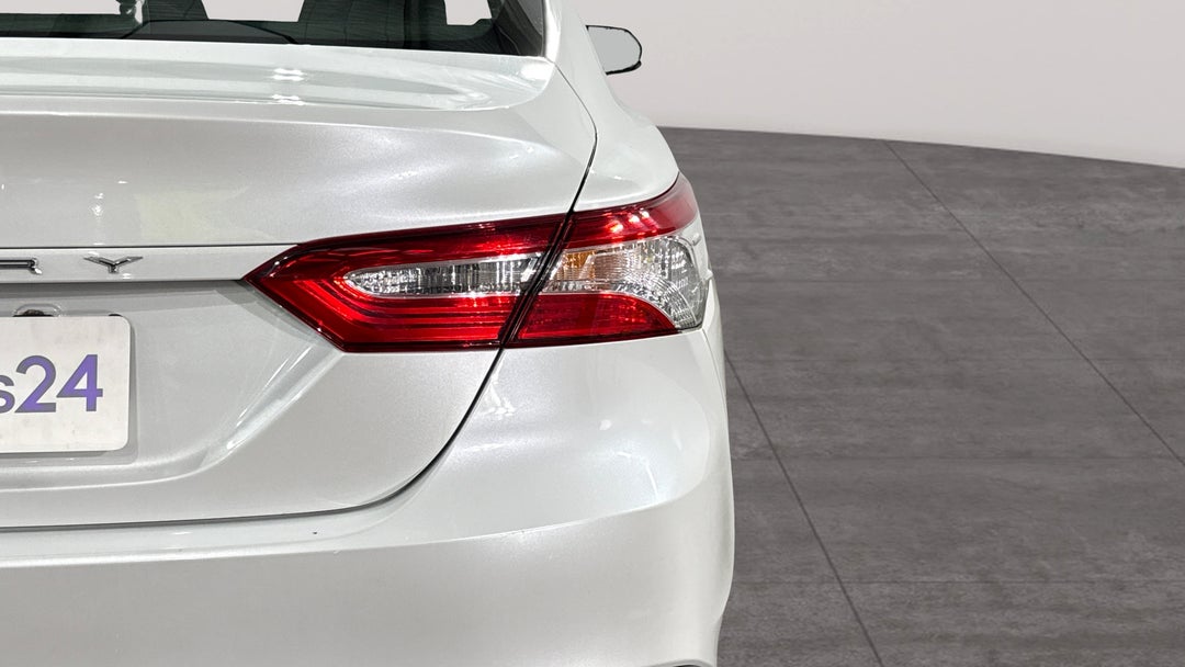 2019 Toyota Camry Ascent, Automatic, 95702 km, Badge (Boot Right Side)
