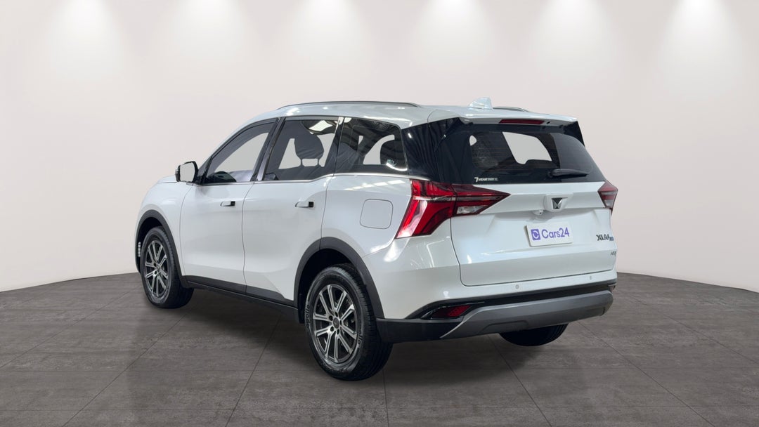 2024 Mahindra Xuv700 Ax7l, Automatic, 14683 km, Left Back Diagonal (45- Degree) View