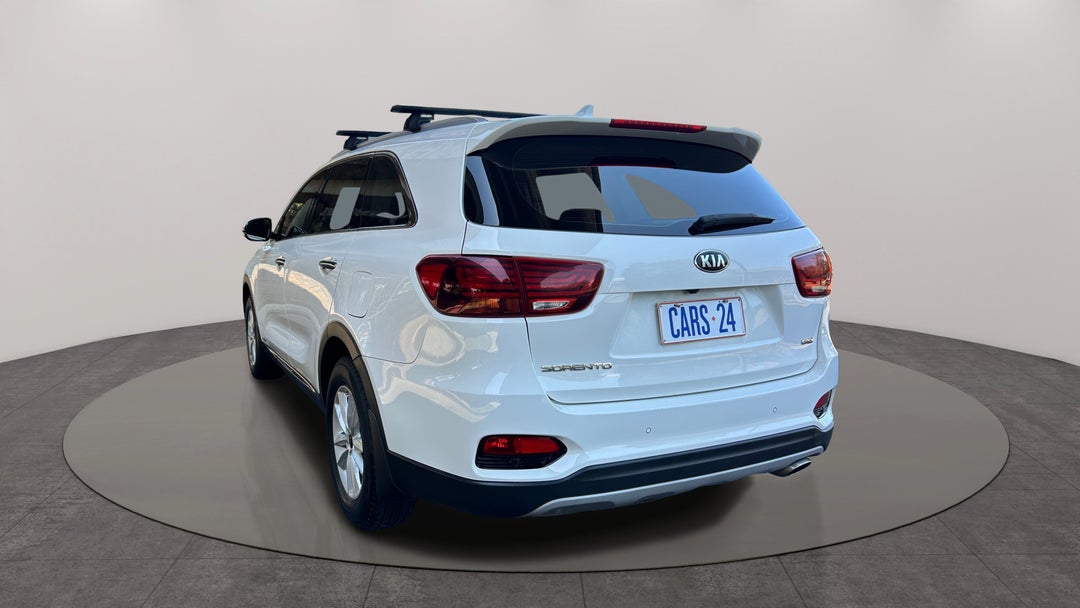 Left Back Diagonal (45- Degree) View