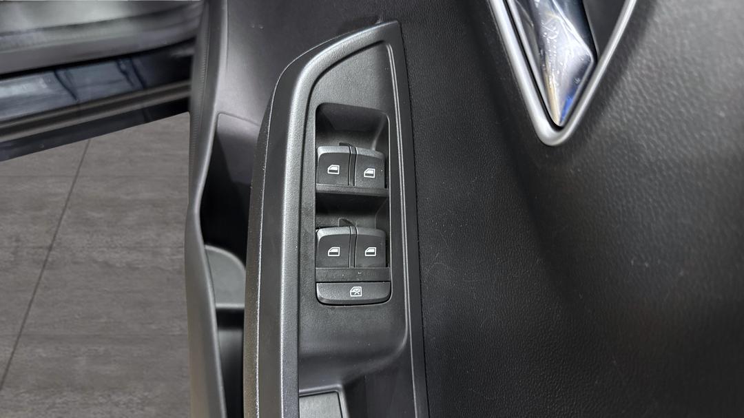2024 MG Mg3 Auto Core, Automatic, 27666 km, Drivers Side Door Panel Controls