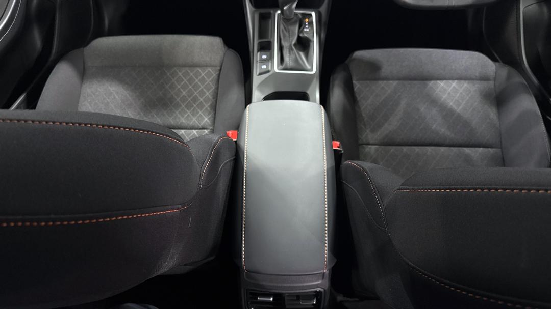 2025 MG Mg3 Excite, Automatic, 4352 km, Center Console