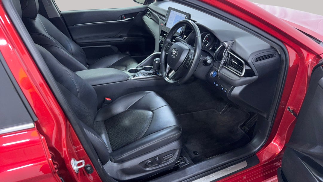 2021 Toyota Camry Sx Hybrid, Automatic, 50057 km, Right Side Front Door Cabin View