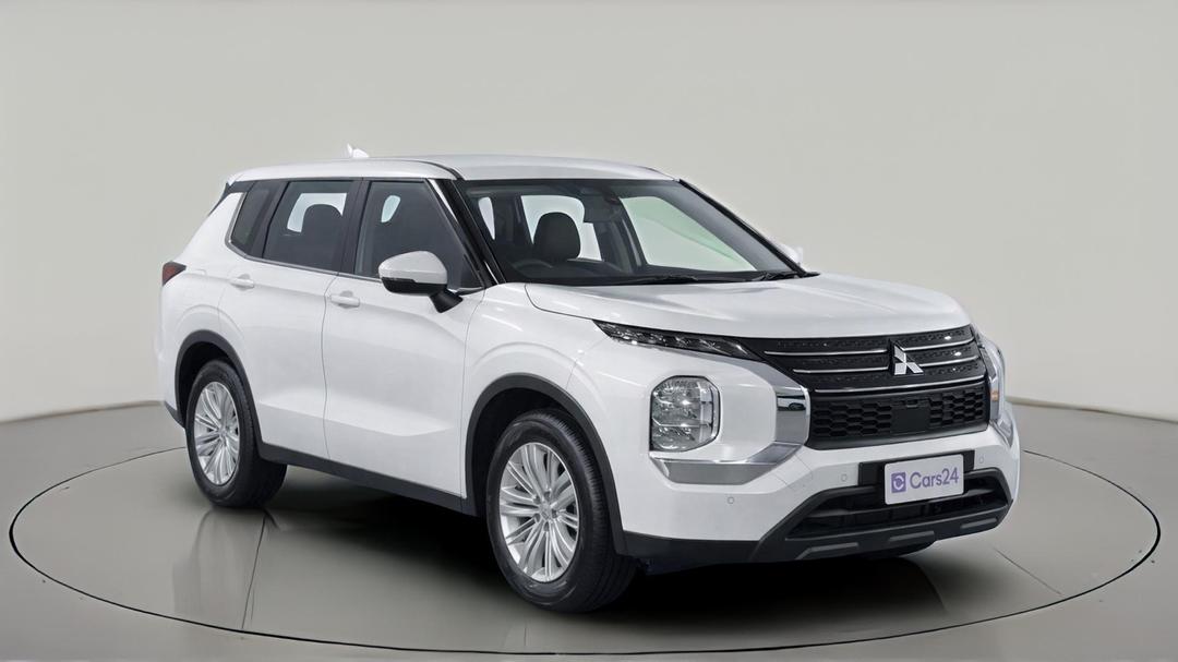 2024 Mitsubishi Outlander Es 5 Seat (2WD), Automatic, 55336 km, Right Front Diagonal (45- Degree) View