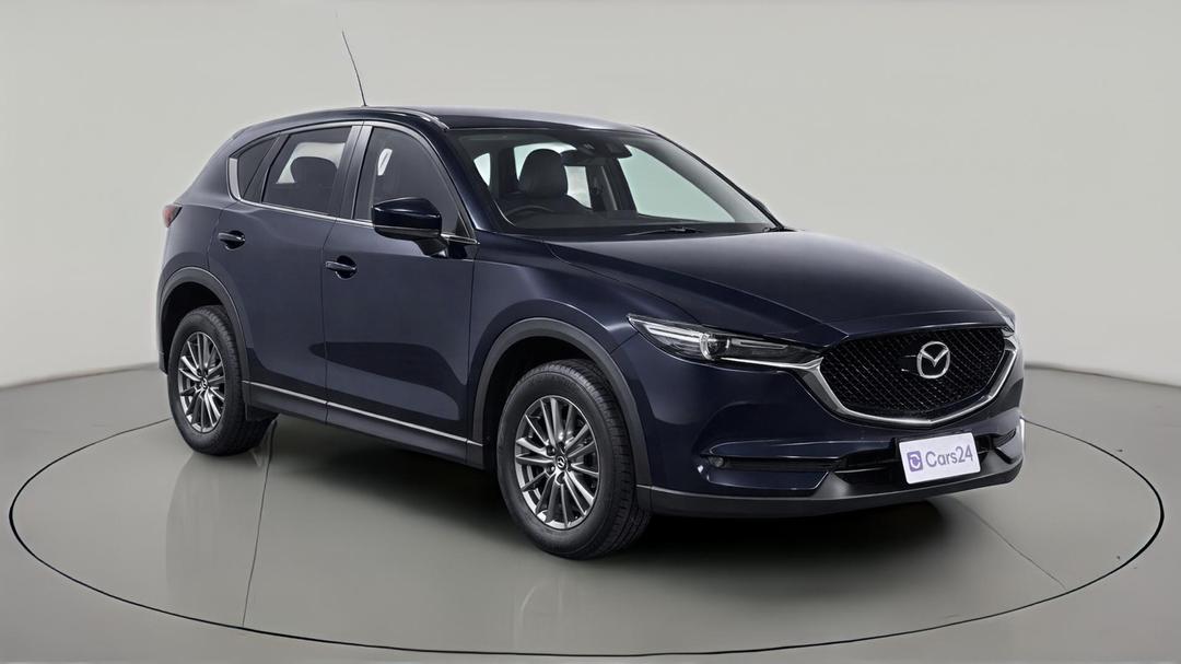 2017 Mazda CX-5 Maxx Sport (4x4), Automatic, 53462 km, Right Front Diagonal (45- Degree) View