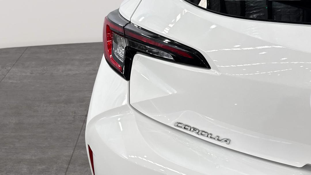 2024 Toyota Corolla Ascent Sport + Conv Pk Hybrid, Automatic, 24979 km, Badge (Boot Left Side)