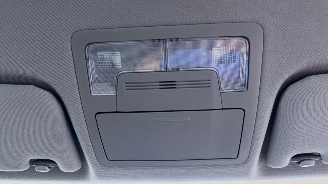 On-Roof Controls/Sunglass holder