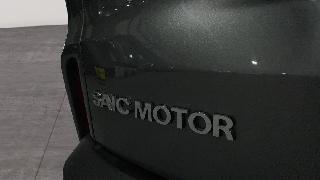 2022 LDV D90 Executive (2WD), Automatic, 62278 km, Badge (Boot Left Side)