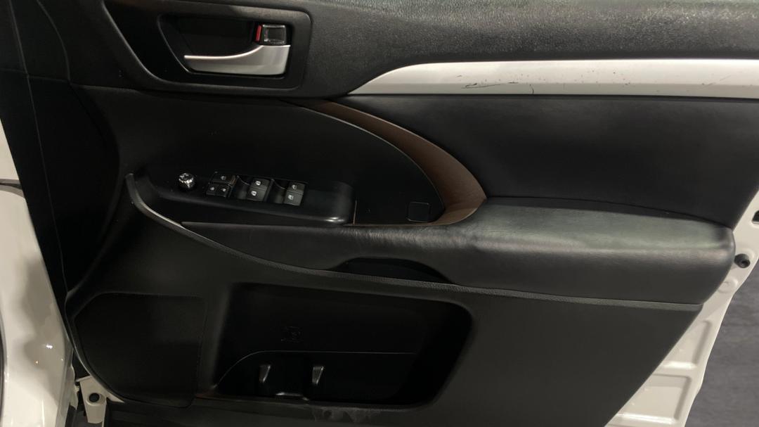 2019 Toyota Kluger Gxl (4x2), Automatic, 116151 km, Speaker View