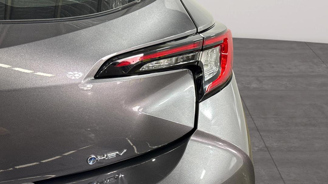 2024 Toyota Corolla Ascent Sport + Conv Pk Hybrid, Automatic, 23929 km, Badge (Boot Right Side)