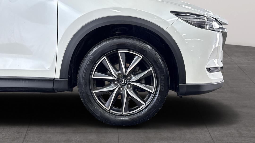2017 Mazda CX-5 Gt (4x4), Automatic, 132723 km, Right Front Wheel