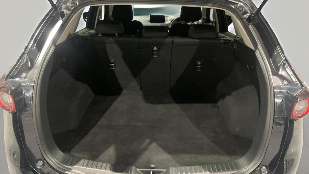 2021 Mazda CX-5 Maxx Sport (FWD), Automatic, 83239 km, Boot Inside View