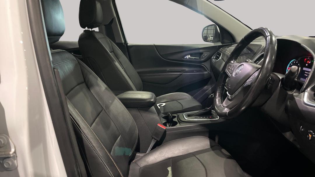 2019 Holden Equinox Ltz-v (AWD), Automatic, 61680 km, Right Side Front Door Cabin View