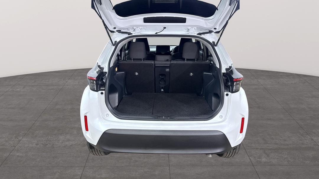 2024 Toyota Yaris Cross Gx Hybrid, Automatic, 26552 km, Boot Inside View