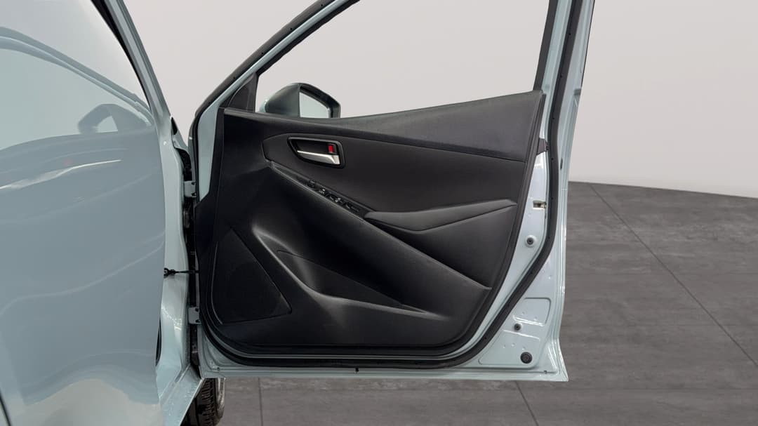 2024 Mazda 2 G15 Pure, Automatic, 18284 km, Drivers Side Door Panel Controls
