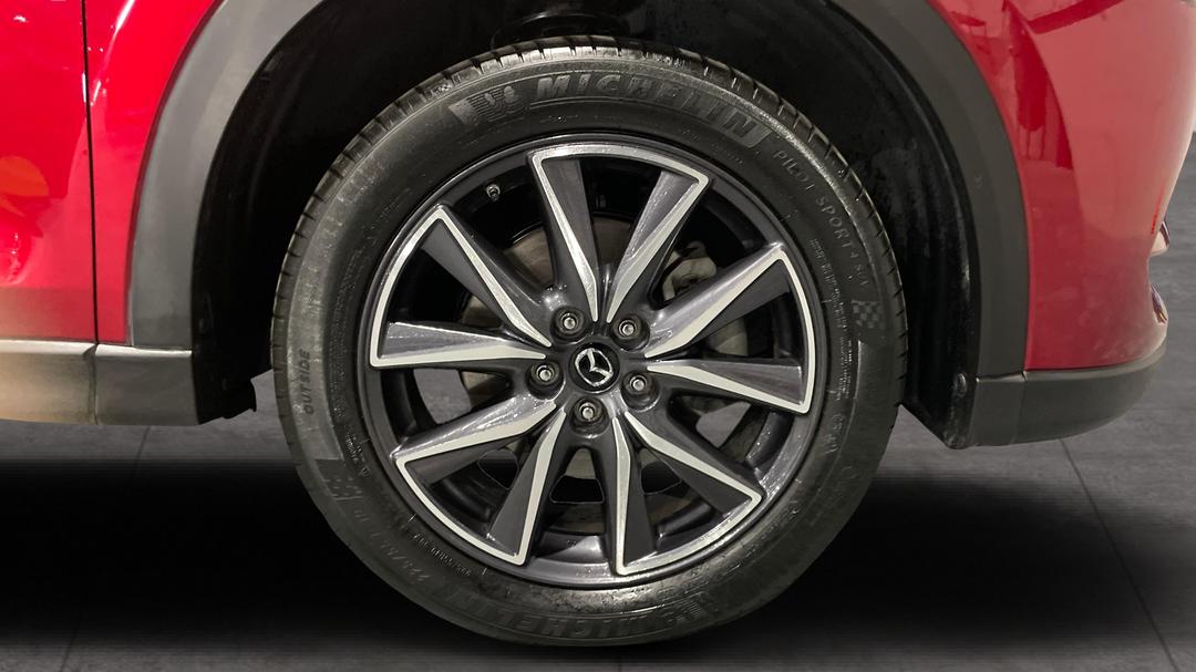 2019 Mazda CX-5 Gt (4x4), Automatic, 124221 km, Right Front Wheel