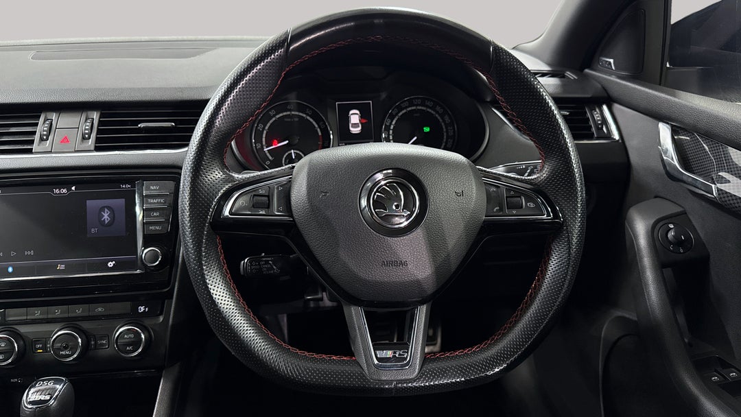 2015 SKODA Octavia Rs 162 Tsi, Automatic, 94691 km, Steering Wheel Close-up