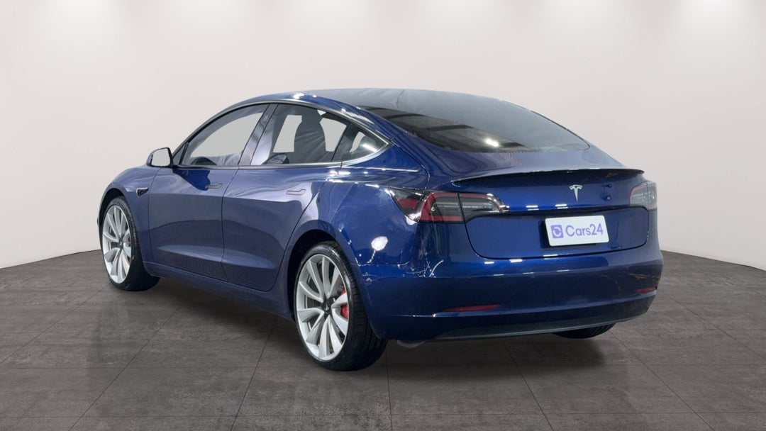2021 Tesla Model 3 Standard Range Plus RWD, Automatic, 52580 km, Left Back Diagonal (45- Degree) View
