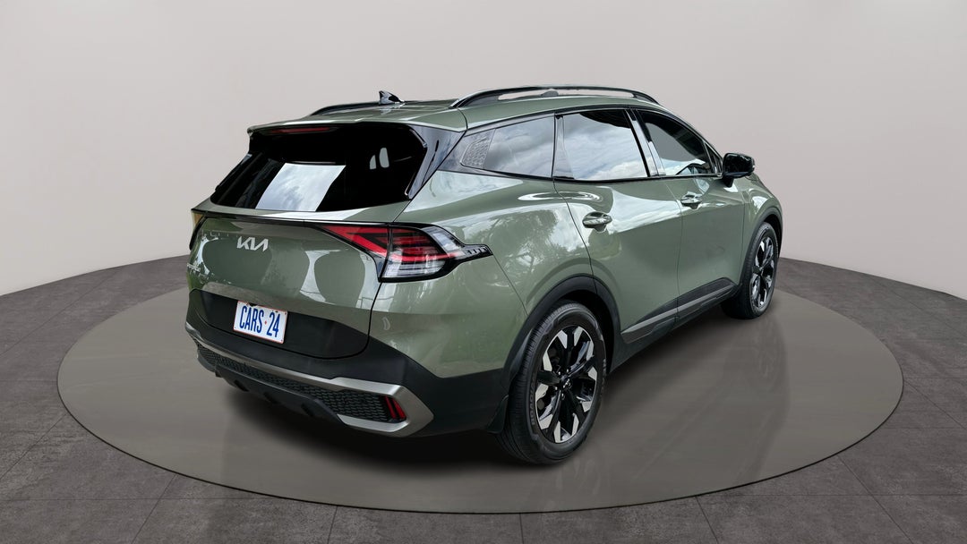 Right Back Diagonal (45- Degree) View