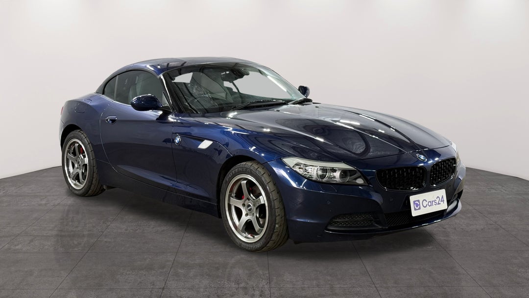 2011 BMW Z4 sDrive 23i, Automatic, 83315 km, Right Front Diagonal (45- Degree) View