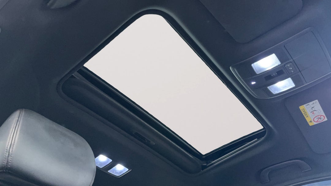 Interior Sunroof/Moonroof