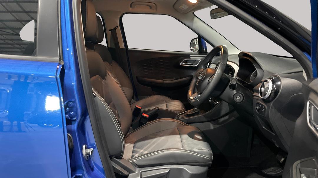 2019 MG Mg3 Auto Excite, Automatic, 38097 km, Right Side Front Door Cabin View