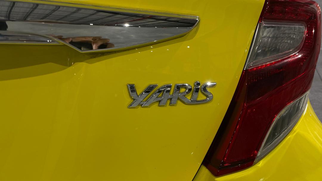 2016 Toyota Yaris Ascent, Manual, 72542 km, Badge (Boot Right Side)