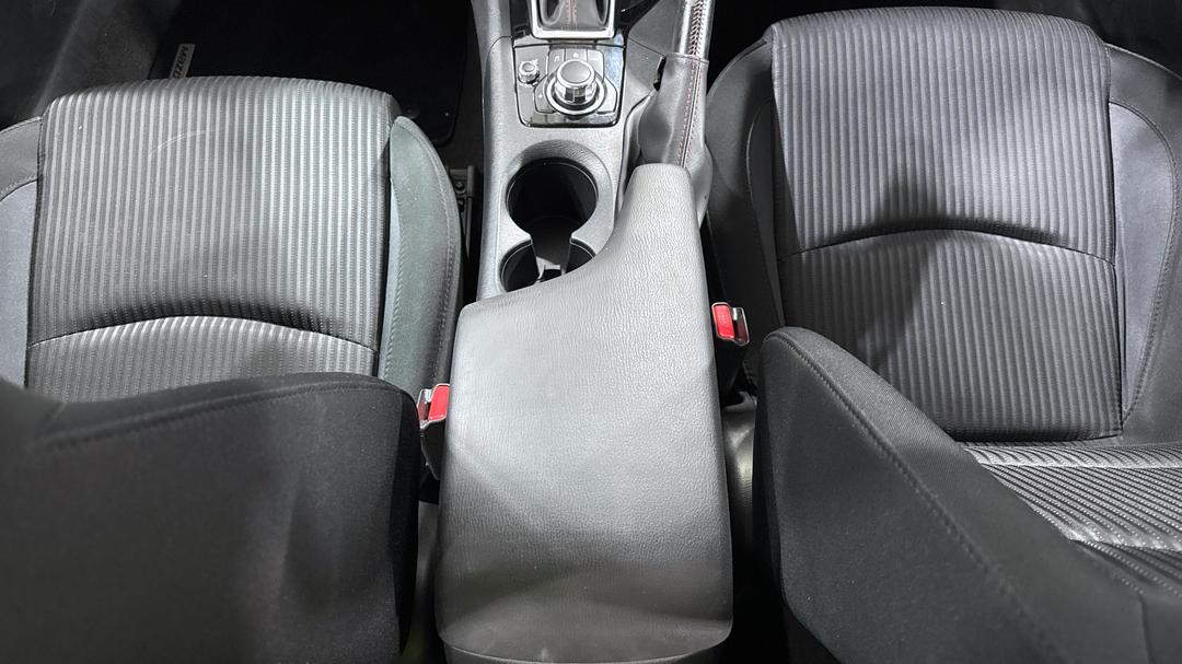 2016 Mazda 3 Maxx, Automatic, 135190 km, Center Console