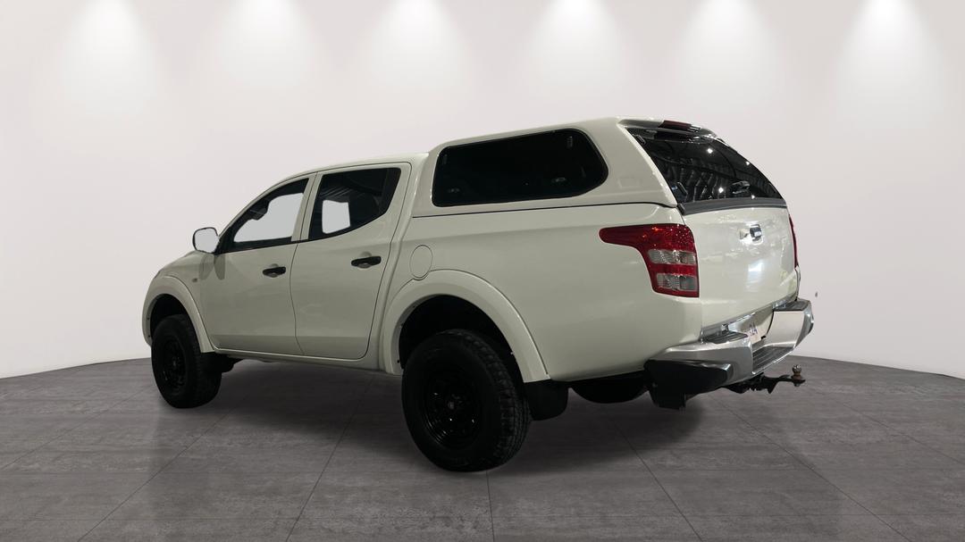 2018 Mitsubishi Triton Glx (4x4), Automatic, 98788 km, Left Back Diagonal (45- Degree) View