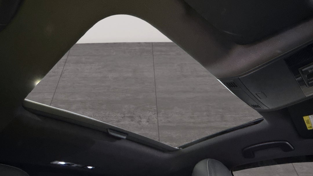 2020 Volkswagen Golf R, Automatic, 45290 km, Interior Sunroof/Moonroof