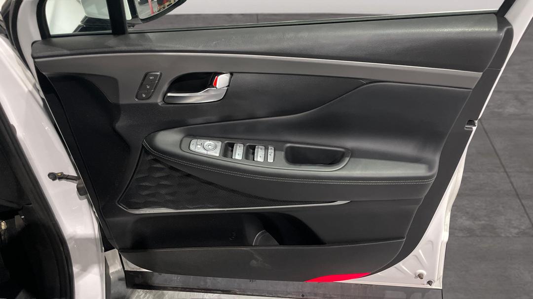 2023 Hyundai Santa Fe Highlander Hev (7 Seat), Automatic, 47371 km, Speaker View