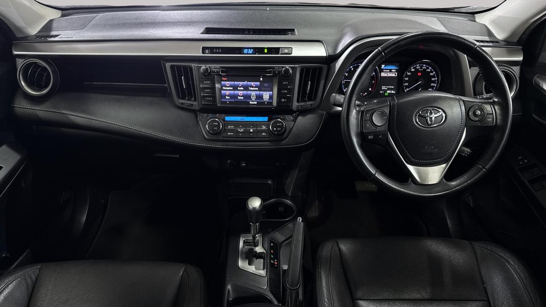 2017 Toyota RAV4 Gxl (2WD), Automatic, 139803 km, Dashboard View