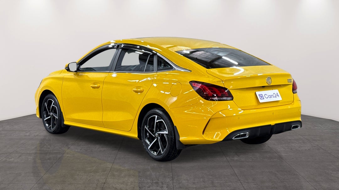 2024 MG Mg5 Essence, Automatic, 8742 km, Left Back Diagonal (45- Degree) View