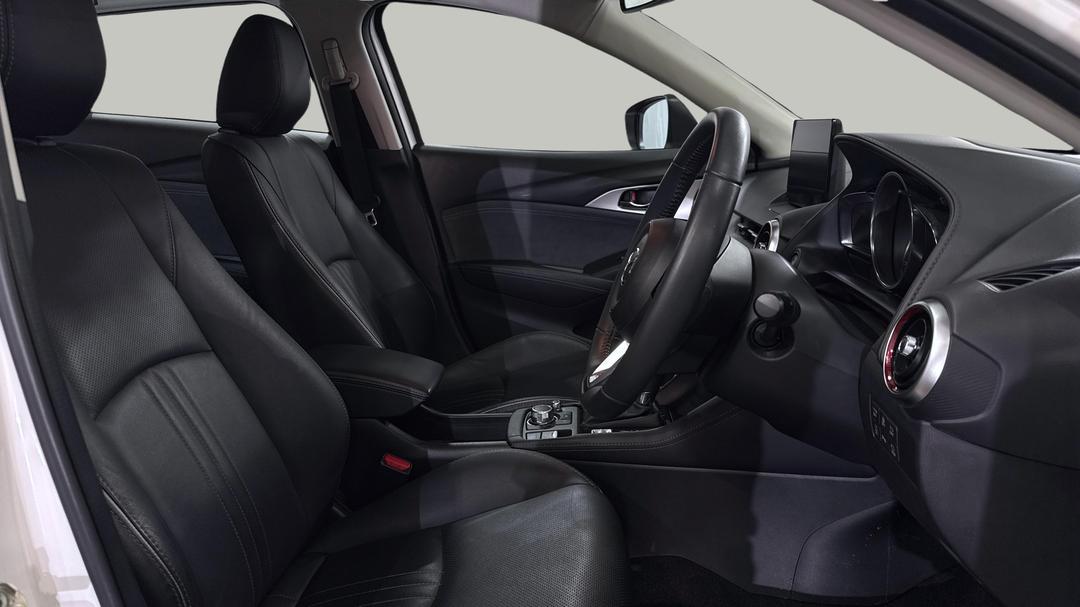 2024 Mazda CX-3 G20 Akari, Automatic, 23532 km, Right Side Front Door Cabin View