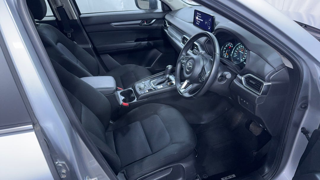 2023 Mazda CX-5 G20 Maxx (fwd), Automatic, 37834 km, Right Side Front Door Cabin View