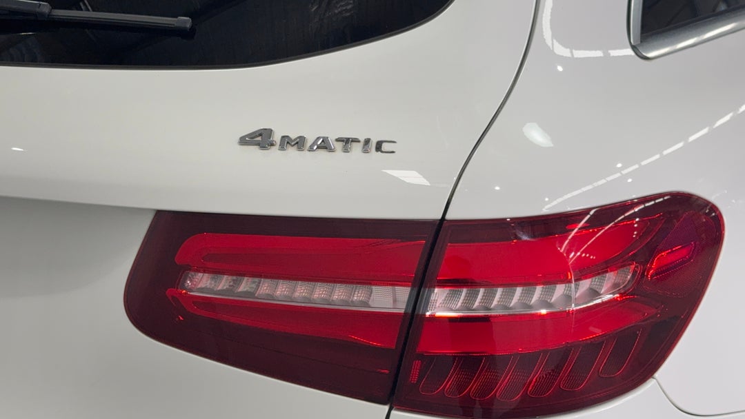 Badge (Boot Right Side)