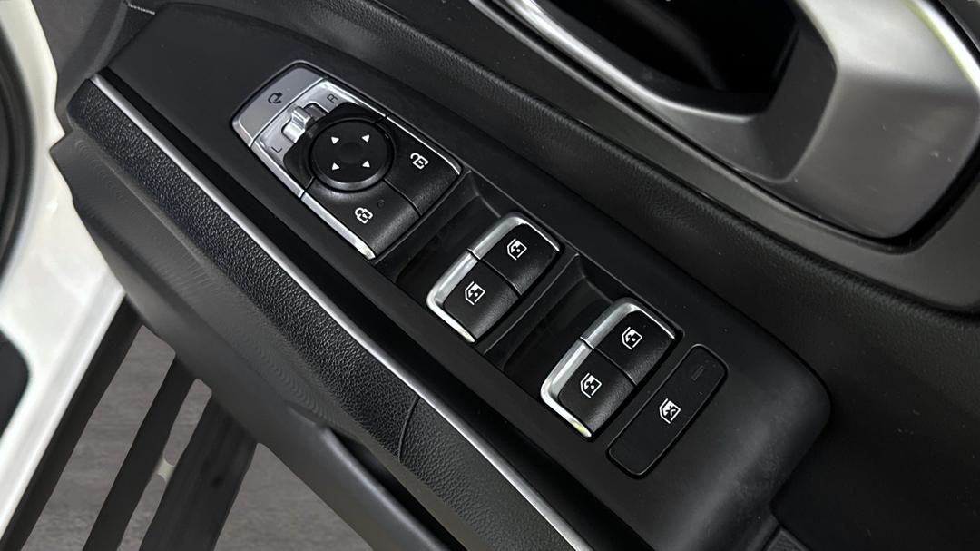 2023 Kia Sorento Sport+ 7 Seat, Automatic, 15115 km, Drivers Side Door Panel Controls