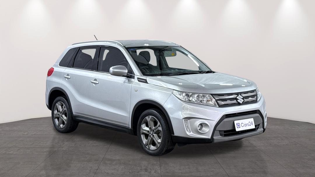 2015 Suzuki Vitara Rt-s, Automatic, 51701 km, Right Front Diagonal (45- Degree) View