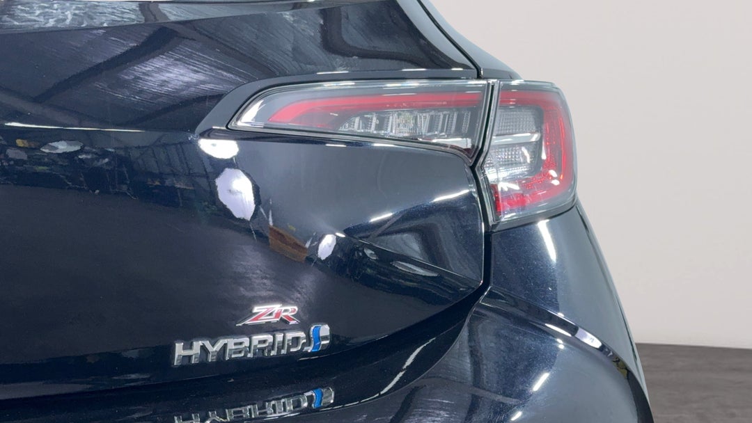 Badge (Boot Right Side)