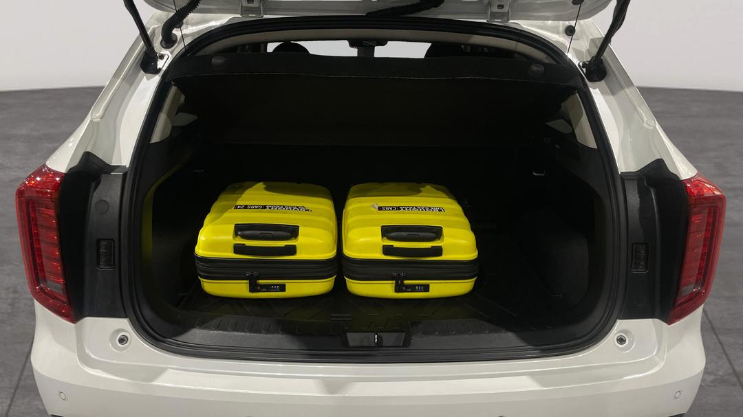 2022 GWM Haval Jolion Ultra, Automatic, 87359 km, Boot Inside View with Luggage