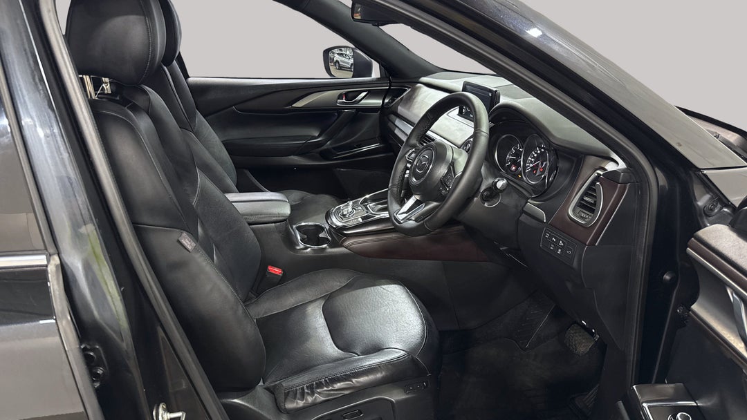 2016 Mazda CX-9 Azami (AWD), Automatic, 151981 km, Right Side Front Door Cabin View