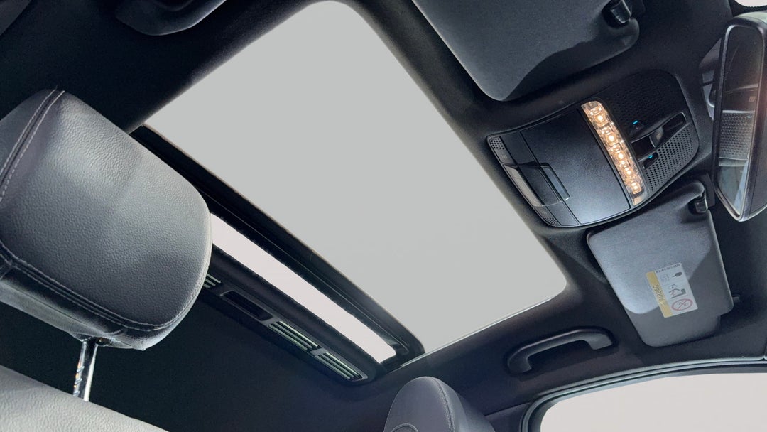 Interior Sunroof/Moonroof