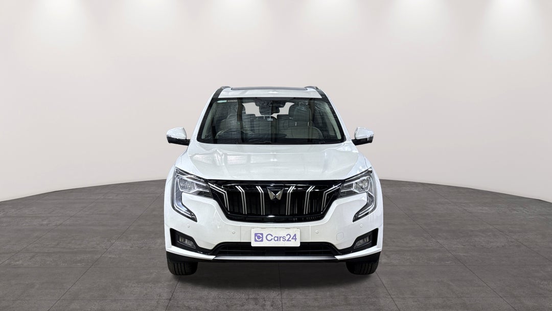 2024 Mahindra Xuv700 Ax7l, Automatic, 8513 km, Front View