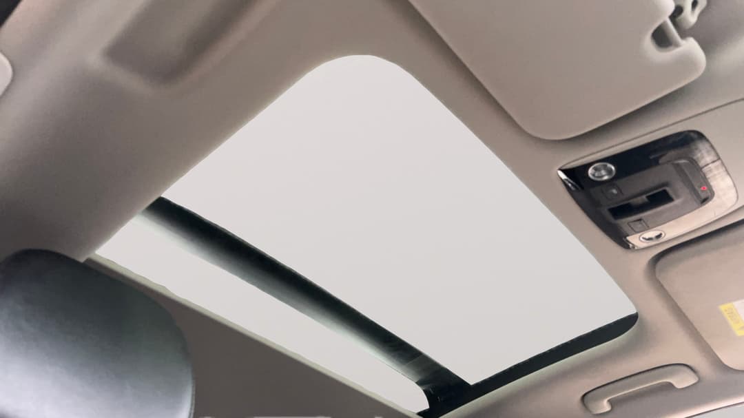 Interior Sunroof/Moonroof