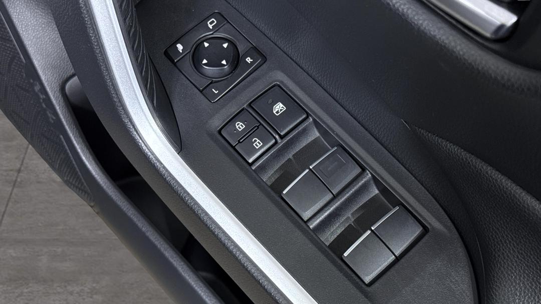 2019 Toyota RAV4 Gxl (2WD), Automatic, 60086 km, Drivers Side Door Panel Controls