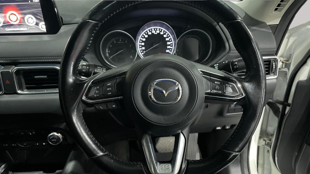 2017 Mazda CX-5 Maxx Sport (4x4), Automatic, 122567 km, Steering Wheel Close-up